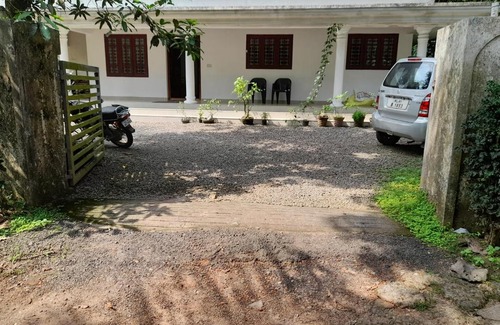 Alwaye House | MULAVARIKKAL HOUSE (ROY MO)