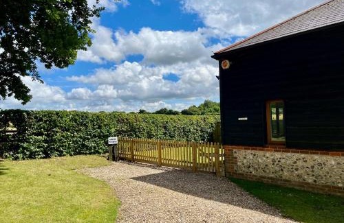 Freefolk House | Mulberry Barn Annx - Near Winchester