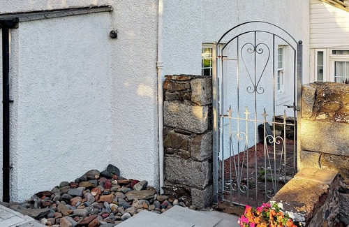 Newton Stewart Cottage | Mulberry Cottage - UK45432