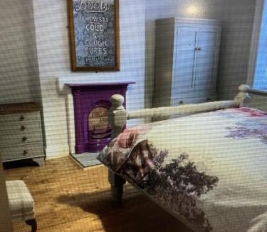 Todmorden House | Mulberry cottage 4 Spring Bottom
