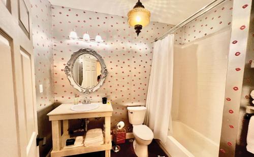 Tishomingo Hotel | Mulberry Inn