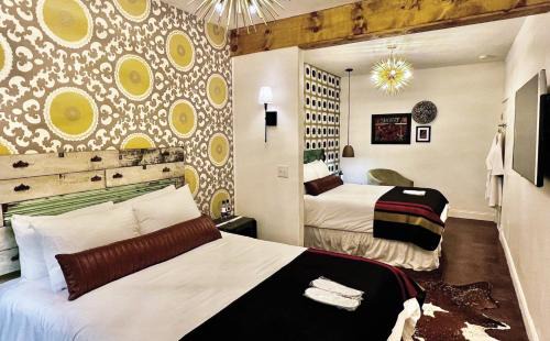 Tishomingo Hotel | Mulberry Inn