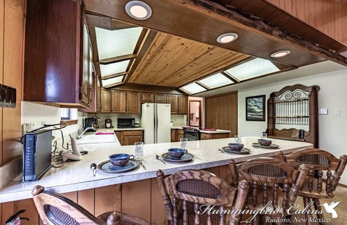 Ruidoso Cabin | Mule Deer Lodge with Hot Tub