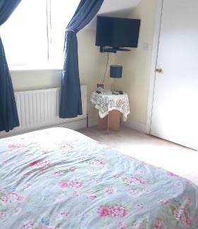Achill Island Bed & Breakfast | Mulhollow House Room Only