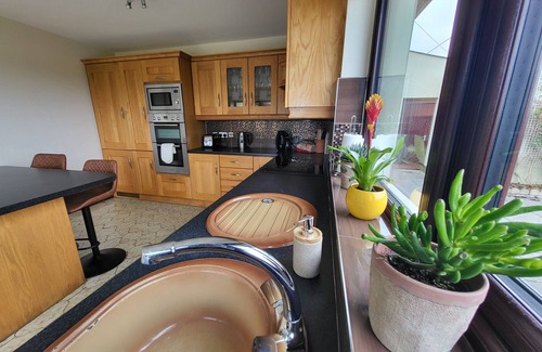 Mullaghmore House | Mullaghmore Holiday Home - Lush Gardens with Sea Views