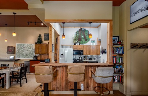 Mullan House | MULLAN HUNTER - SKI BIKE ATV - PETS - THE CLOSEST TO LOOKOUT PASS HIAWATHA!