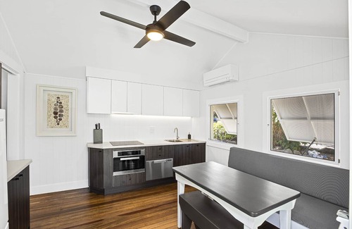 Mullaway Cabin | Mullaway On The Beach