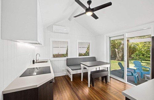Mullaway Cabin | Mullaway On The Beach