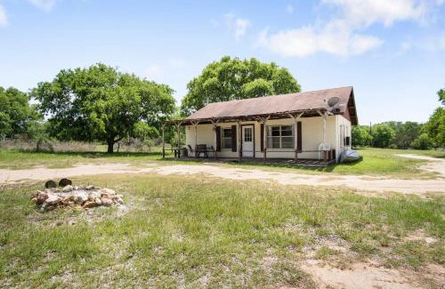 Bandera House | Muller's Ark Guest Ranch - River House