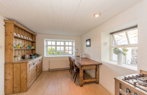 Dunbeacon Cottage | Mulroe Cove - Studio