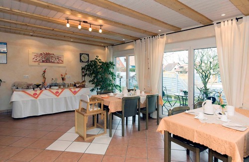 Rust Apartment | Multi-bed room 2-4 people with kitchenette - guest house Hauser