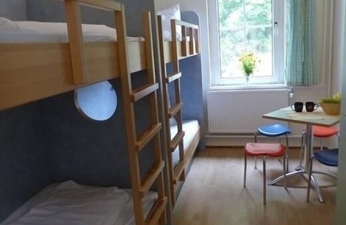 Barth Apartment | Multi-bed room for 6 guests with 19m² in Barth (126606)