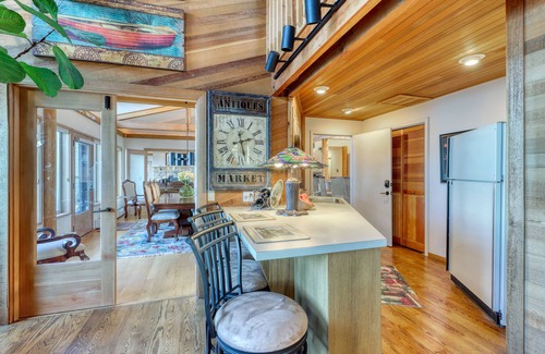 Freeland House | Multi-family waterfront home with amazing views, deck space & garden