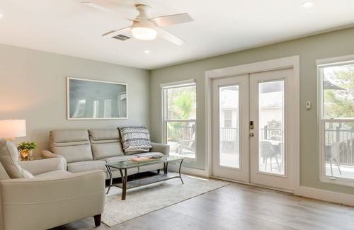Santa Rosa Beach House | Multi-Level Santa Rosa Beach House w/ Deck & Games