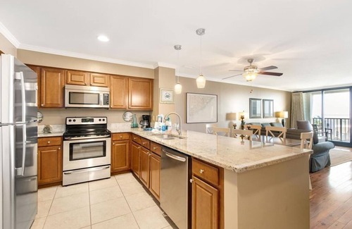 Isle of Palms Condo | Multi-Room Panoramic Oceanfront Views, Community pool - 505 Summerhouse
