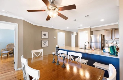 Isle of Palms Condo | Multi-Room Panoramic Oceanfront Views, Community pool - 505 Summerhouse