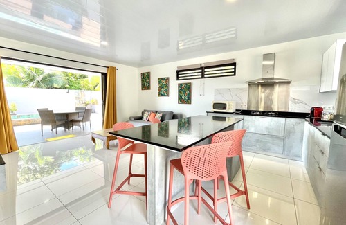 Punaauia House | Muna house and private pool - A/C - optic fiber Wi-Fi - 3 pers