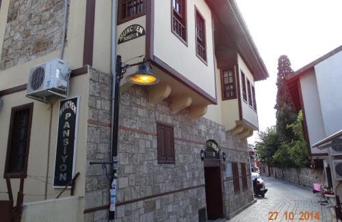 Kaleici Hotel | Munchen Pension