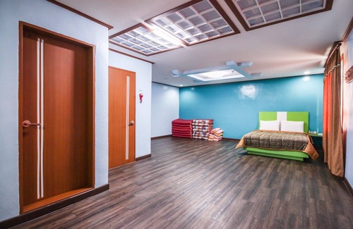 Mungyeong Hotel | Mungyeong Oncheon Hotel