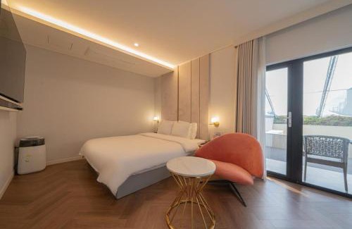 Busanjin Hotel | Munhyeon Signature Denbasta Hotel