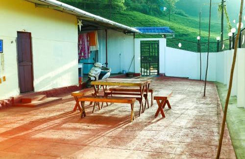 Devikolam Villa | Munnar Valley View