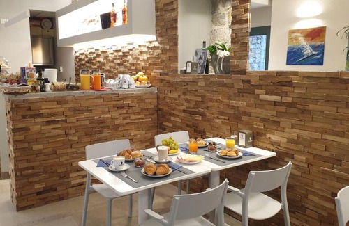 Citta Nuova-Barriera Nuova-San Vito-Citta Vecchia Hotel | Mura 5&7