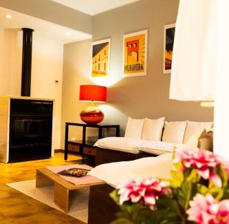 Muravera House | MURAHERA GUEST HOUSE