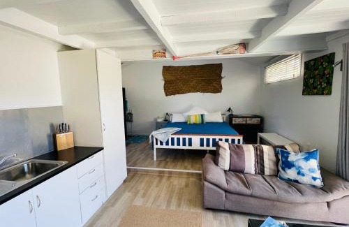 Muri Apartment | Muri Beach Studio with Pool