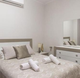 Cadiz Apartment | Murillo by Gades Gestión