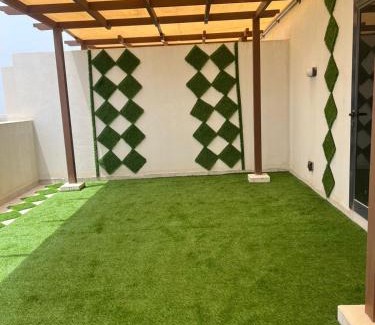 Salalah Apartment | Murooj AlZain 3BR Modern Apt with private Rooftop