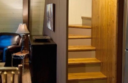 Harrison Cabin | Murray's Cabin in the Ozarks (NEW)