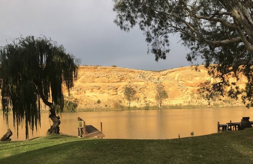 Walker Flat House | Murrundi Cliffs Walker Flat Holiday Home