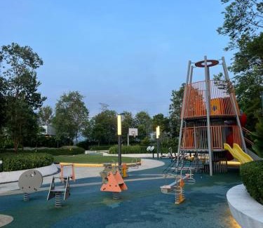 Rawang Apartment | Mus Lim Faiz Homestay Gamuda Gardens