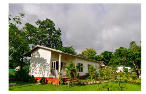 Barpeta Hotel | Musafir Jungle Resort