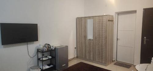 Muscat House | Muscat Airport Guesthouse All Private Ensuite Rooms