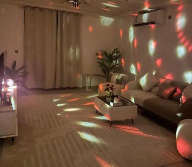 Azaiba Apartment | Muscat in