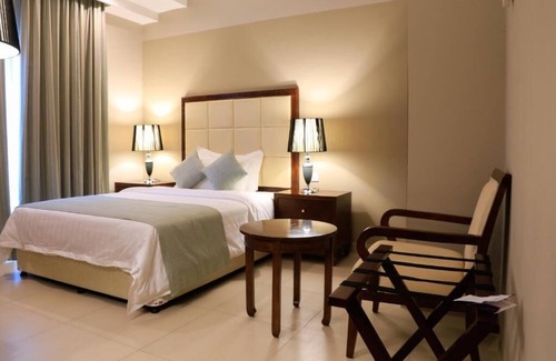 Al Ghubrah Ash Shamaliyyah Hotel | Muscat Inn Hotel