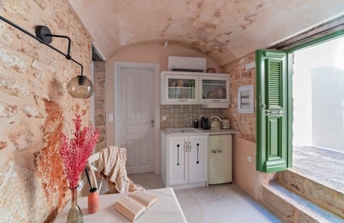 Rhodes Villa | Muse Clio. Just a few steps from the sea! Perfect option to enjoy your vacations