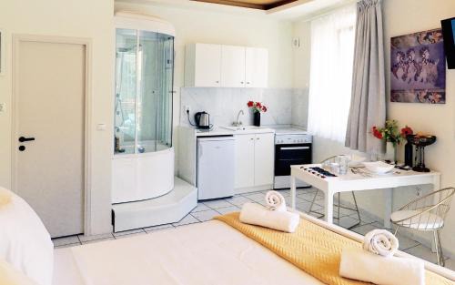 Heraklion Apartment | Museum loft apartment, with city view.