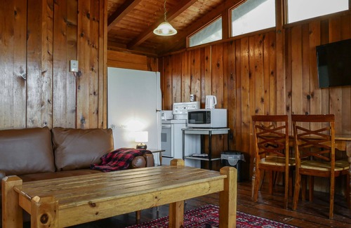 Port Severn Cabin | Muskoka Cabin on Little Lake Port Severn