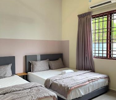 Teluk Intan House | Muslim Homestay Teluk Intan (Hotel Style Room) by Mr Homestay