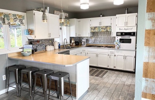 Diamond Ridge House | Must See Panoramic View - Family Friendly Vacation House