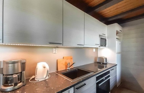 Rukatunturi House | Mustalampi 2 Kurkiaura by Interhome