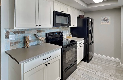 Rockport Condo | Mustang Isle | Waterfront Views, Pool, Hot Tub