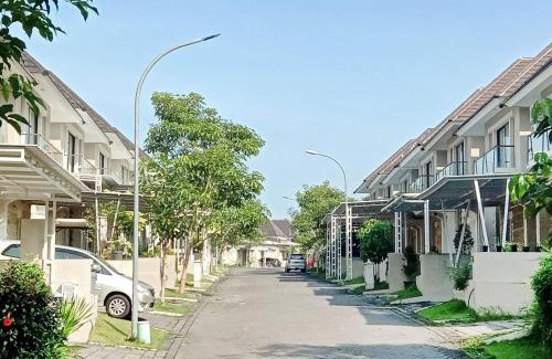 Sleman House | Mutiara Balecatur Guest House