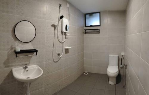 Tanjung Kling Apartment | Mutiara Melaka Beach Resort by ZaYum