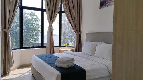 Tanjung Kling Apartment | Mutiara Melaka Beach Resort - Islamic Compliance Only