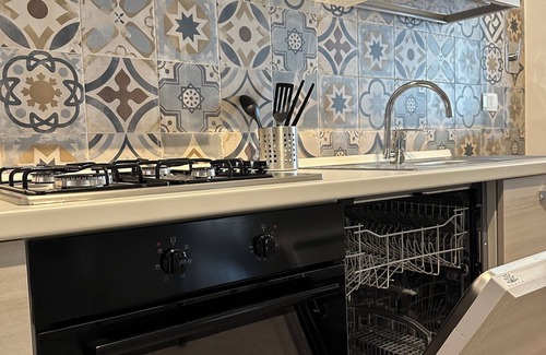 San Faustino-Madonnina-Quattroville House | Mutina Suite 3