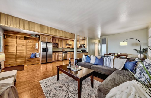Tahoe Village Condo | Mv71 Heavenly remodel condo pool hot tub