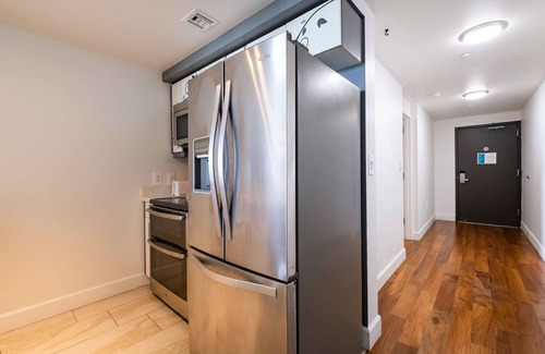 Coconut Grove Apartment | MVR - Biscayne Bay Views That Stun Daily